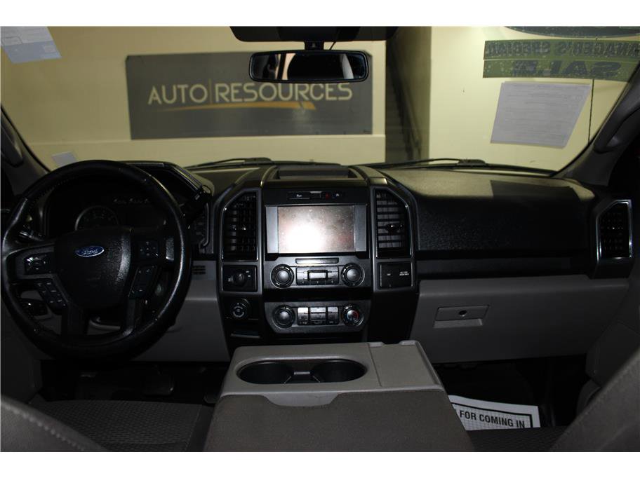 2019 Ford F-150 XLT photo 15