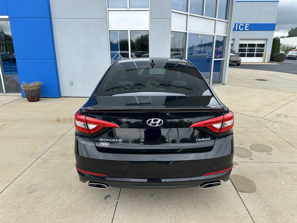 2017 Hyundai Sonata Limited photo 8