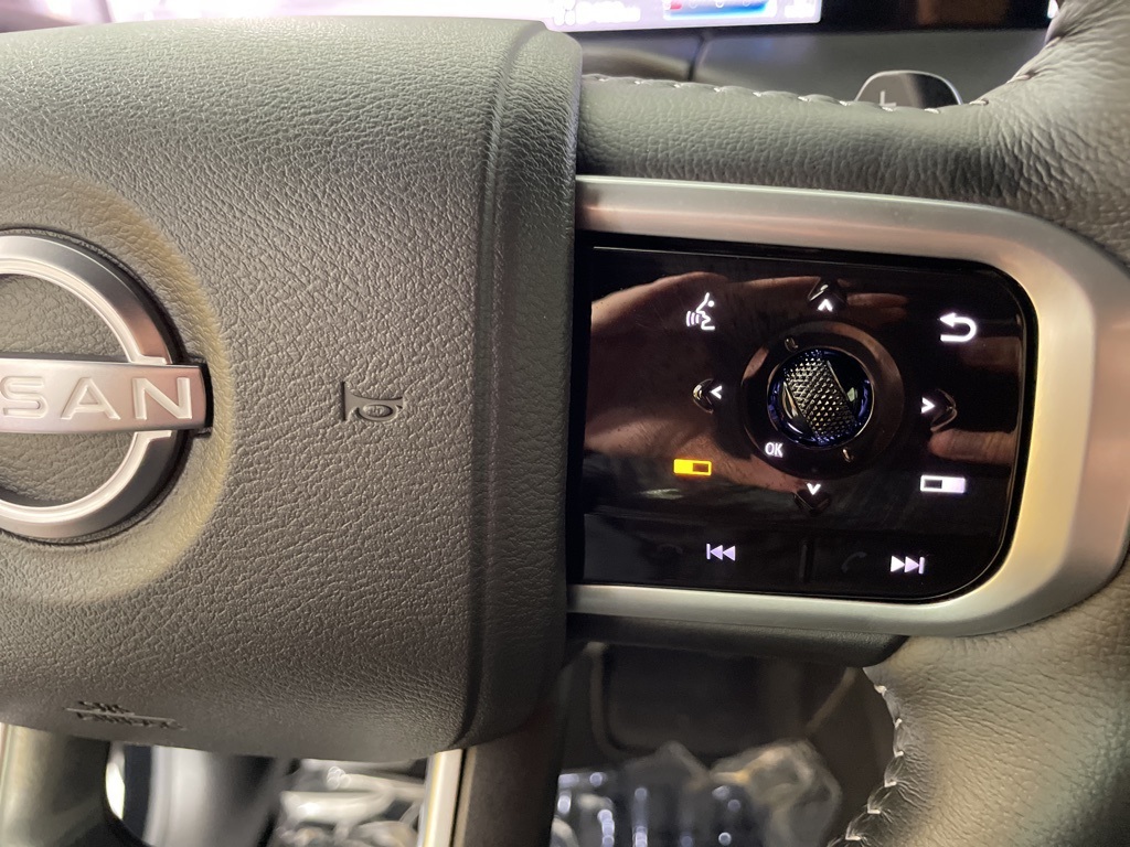2026 Nissan Armada SL photo 23
