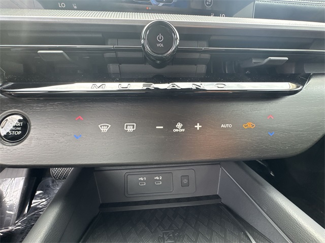 2025 Nissan Murano SV photo 16