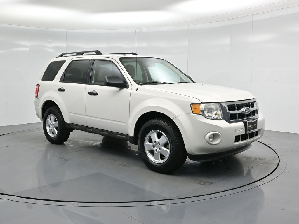 2011 Ford Escape XLT's photo