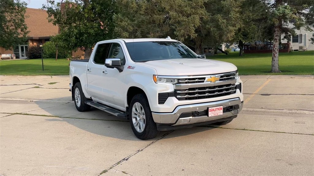 Used 2022 Chevrolet Silverado 1500 LTZ with VIN 1GCUDGEL6NZ636751 for sale in Oslo, Minnesota