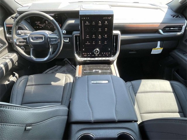 2025 Gmc Yukon Denali photo 12