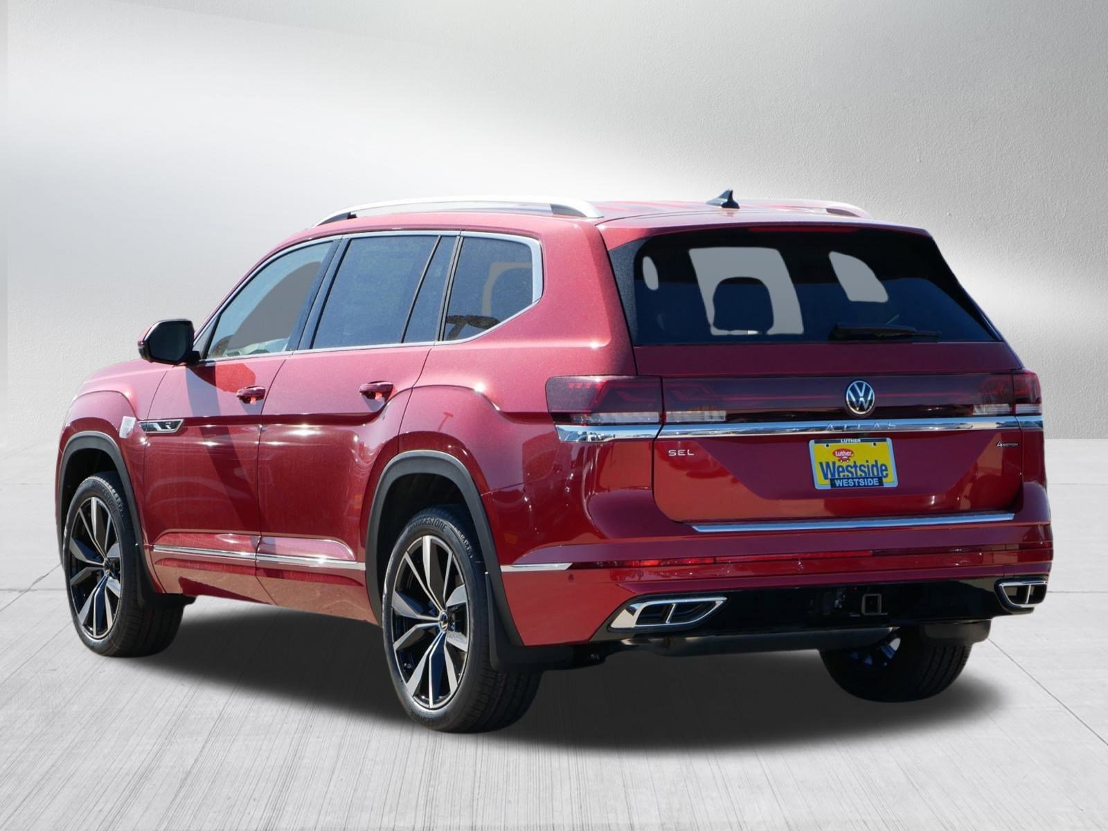 2025 Volkswagen Atlas SEL Premium R-Line photo 2