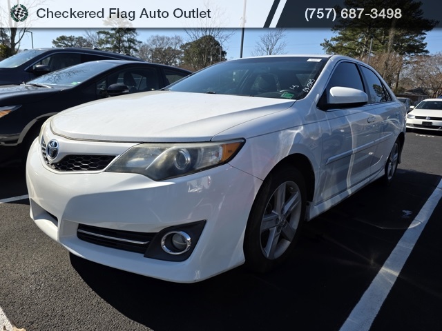 2014 Toyota Camry SE