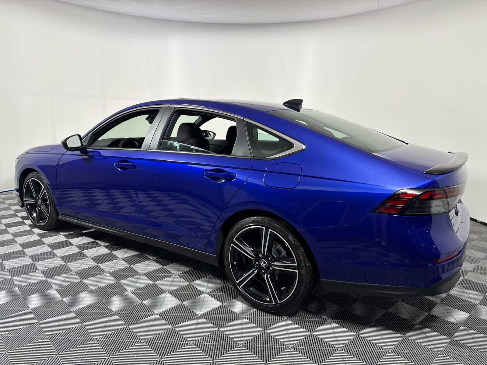 2025 Honda Accord Hybrid Sport photo 4