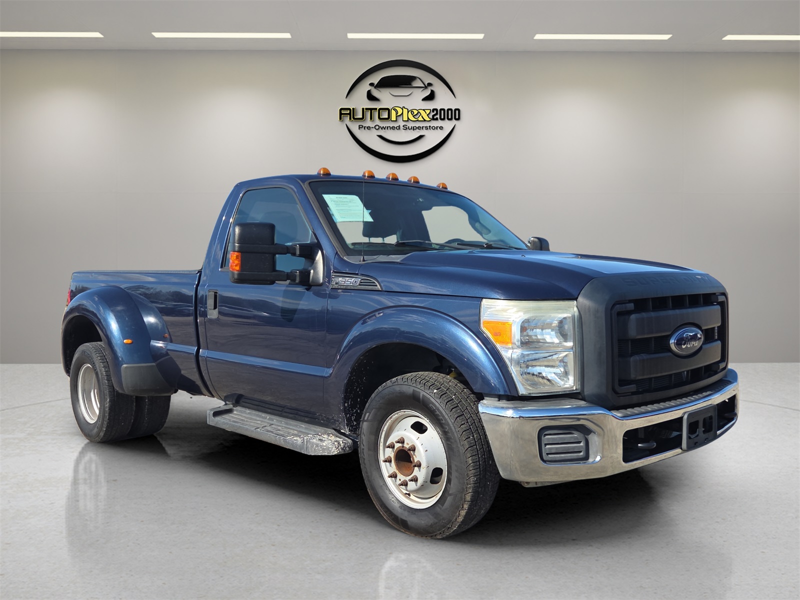 2016 Ford F-350 Super Duty XL's photo