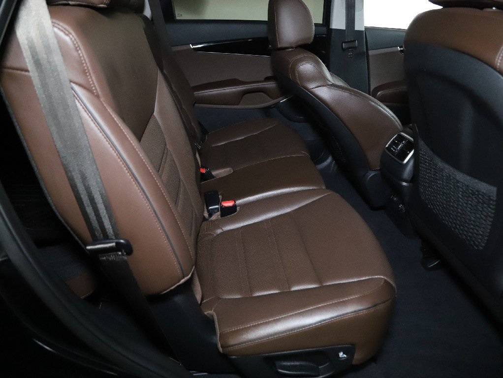 2020 Kia Sorento SX photo 33