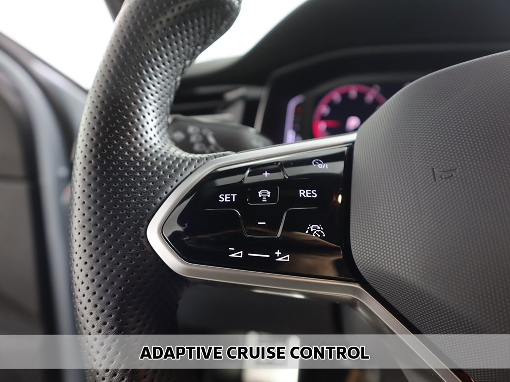 2025 Volkswagen Jetta GLI 2.0T Autobahn photo 4