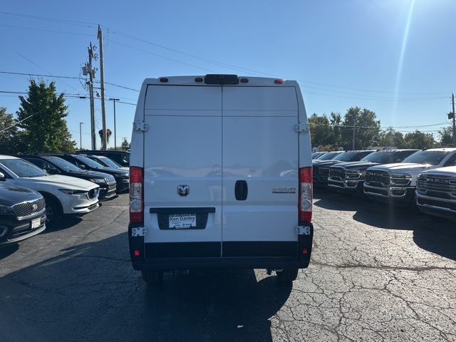 2025 Ram ProMaster 2500 photo 6