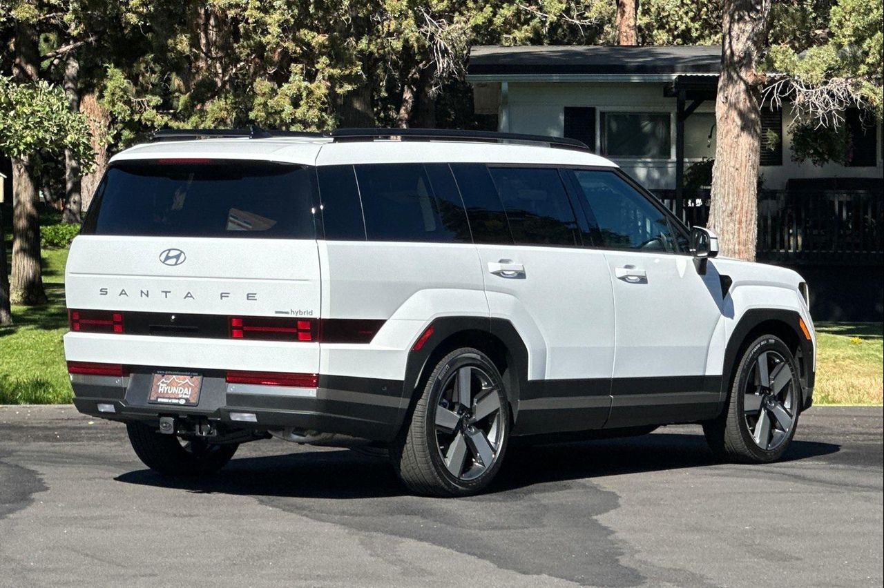 2026 Hyundai Santa Fe Limited photo 4