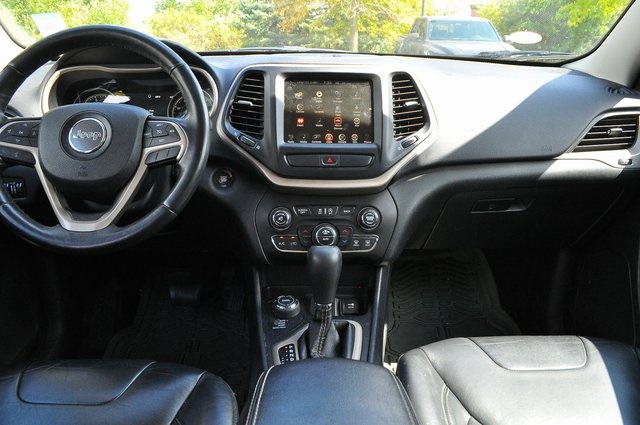 2017 Jeep Cherokee Limited photo 15