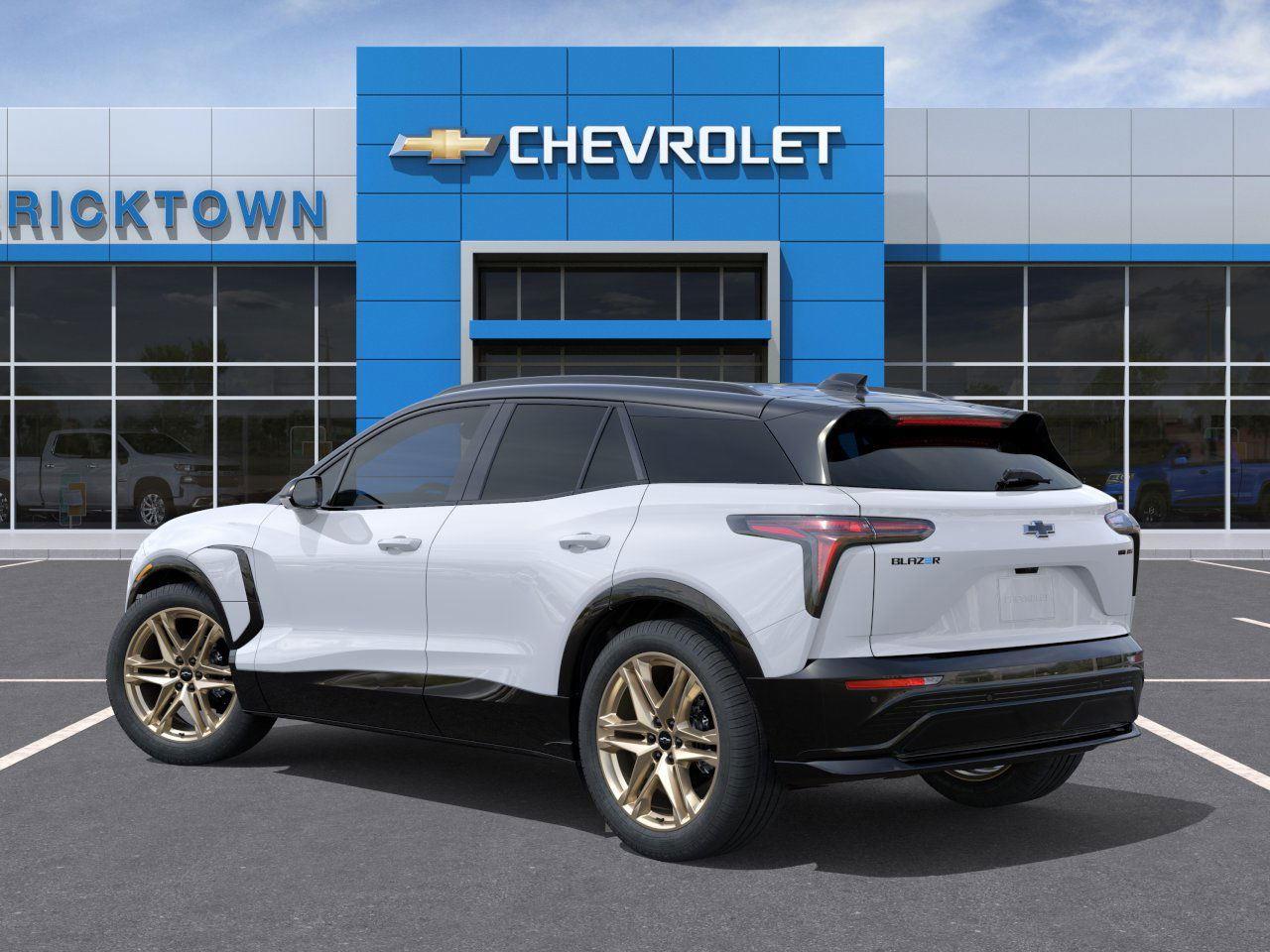 2026 Chevrolet Blazer EV RS photo 3
