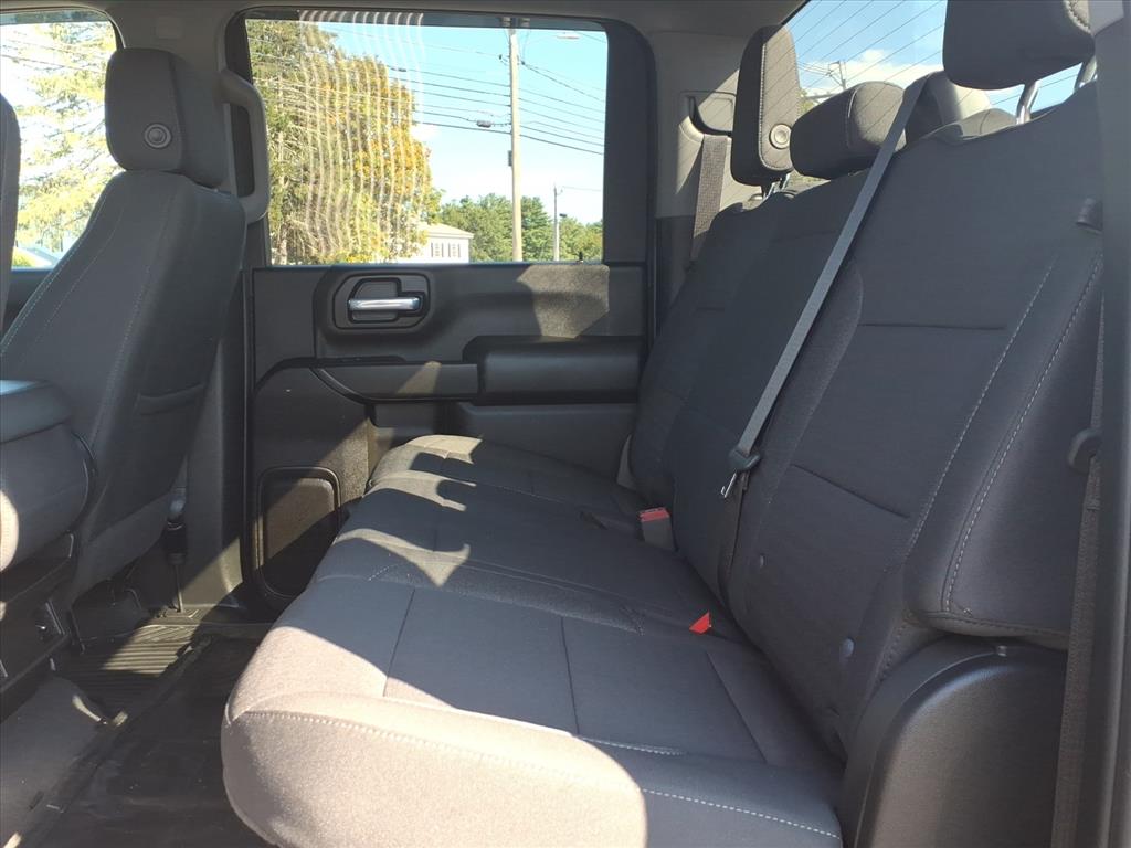 2024 Chevrolet Silverado 2500HD Custom photo 18