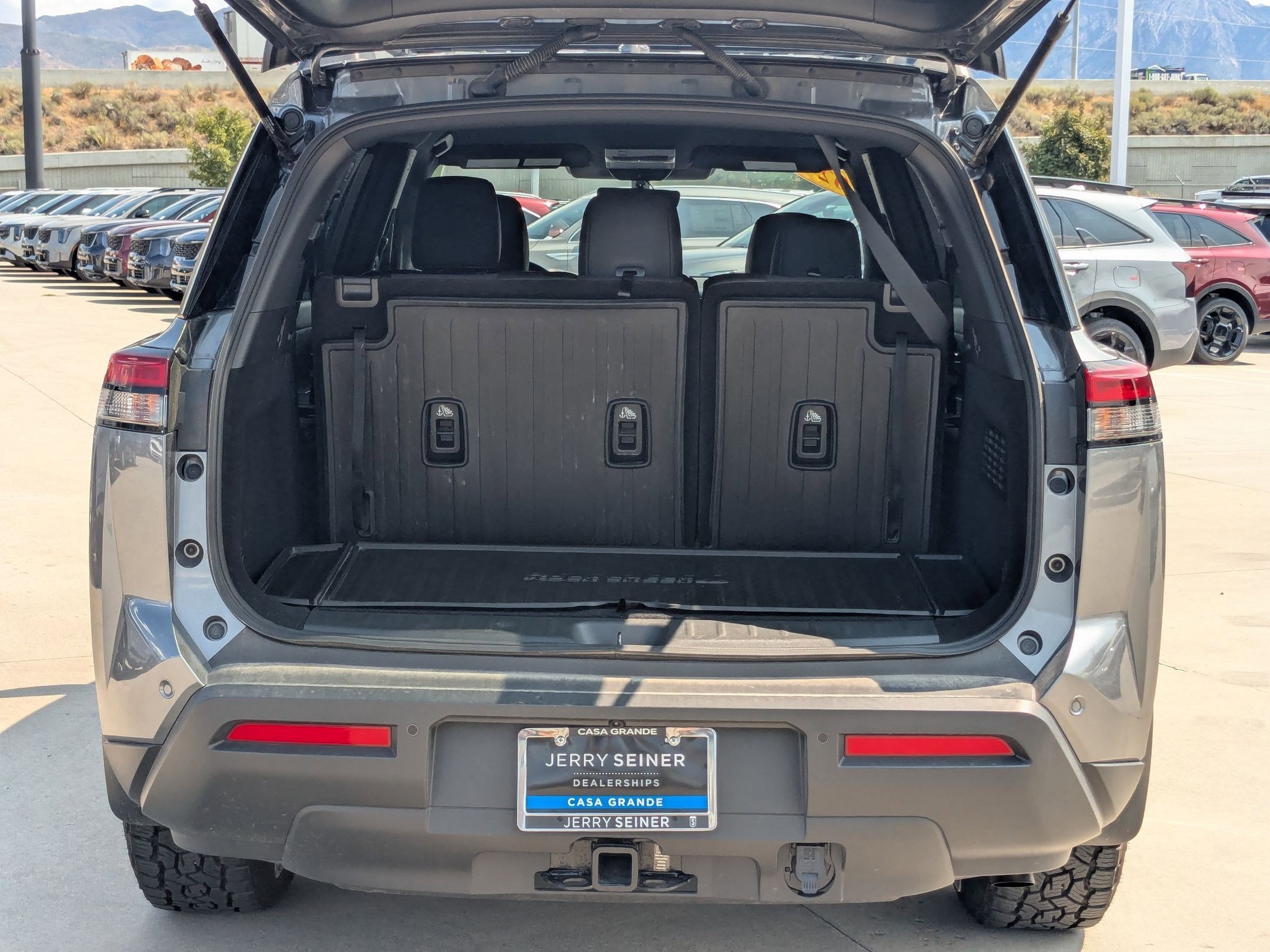 2024 Nissan Pathfinder Rock Creek photo 25