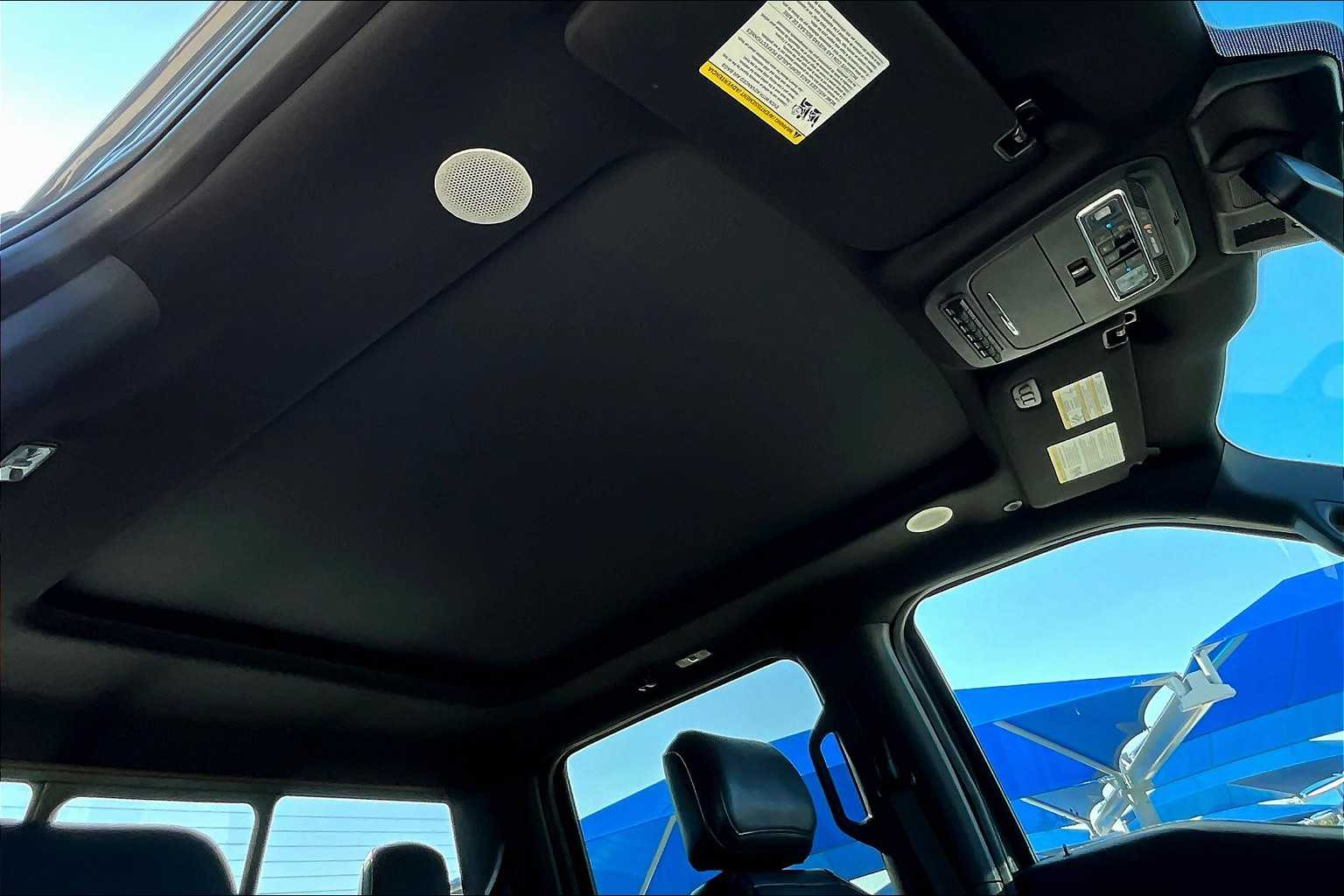 2021 Ford F-150 Raptor photo 12