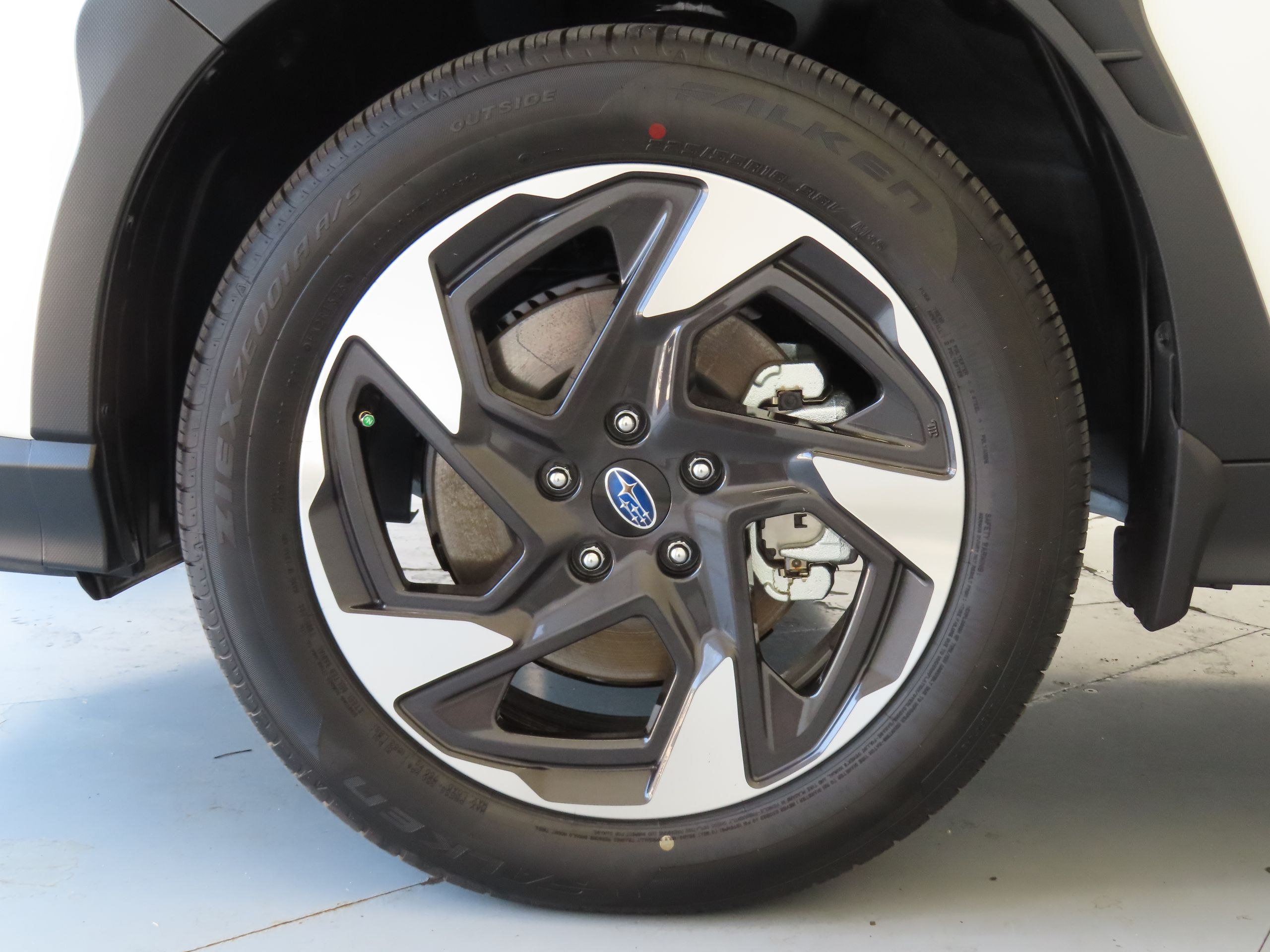 2025 Subaru Crosstrek Limited photo 25