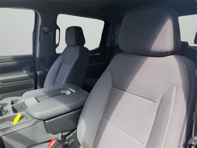 2023 Chevrolet Silverado 1500 LT photo 13