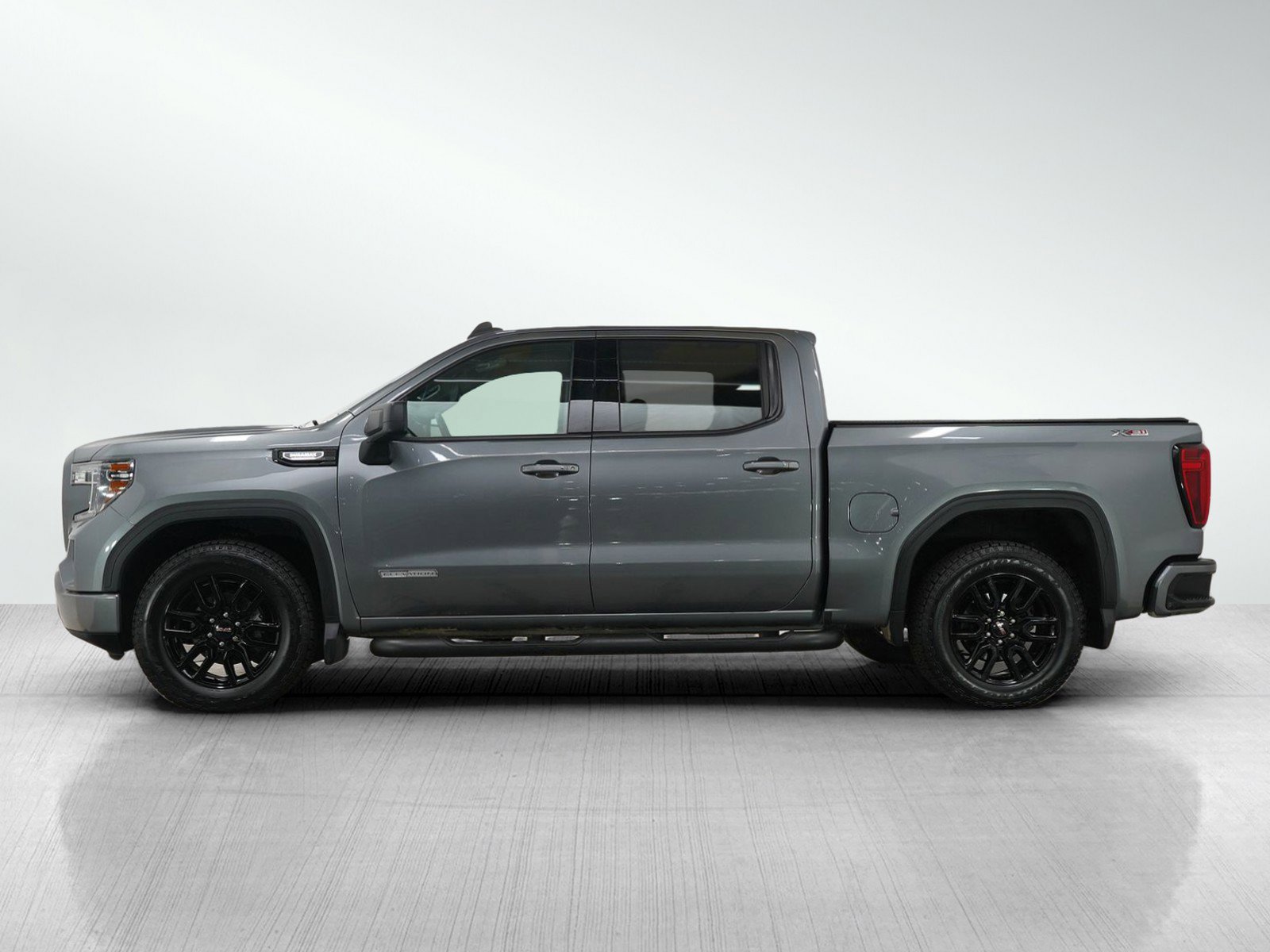 Used 2021 GMC Sierra 1500 Elevation with VIN 1GTU9CET8MZ278786 for sale in Bloomington, Minnesota