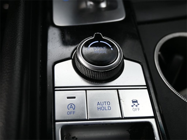 2021 Genesis G70 2.0T photo 10