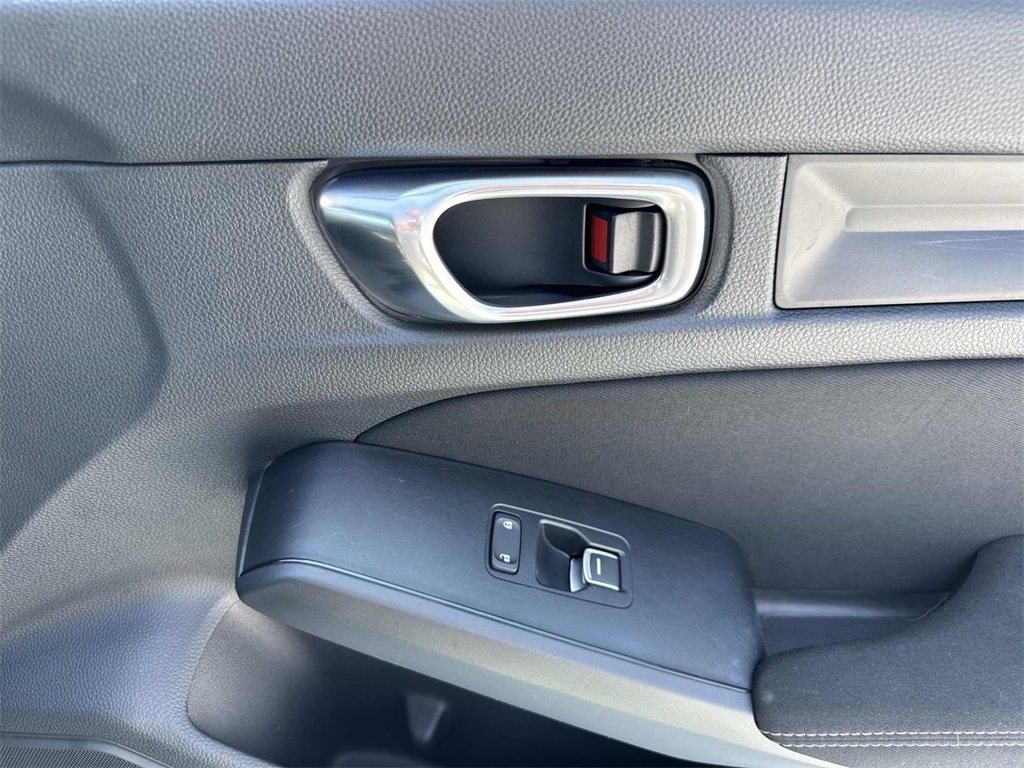 2023 Honda Civic Sport photo 13