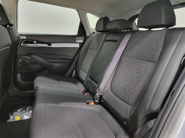 2026 Kia Seltos S photo 13