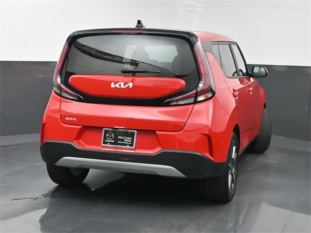 2024 Kia Soul EX photo 3