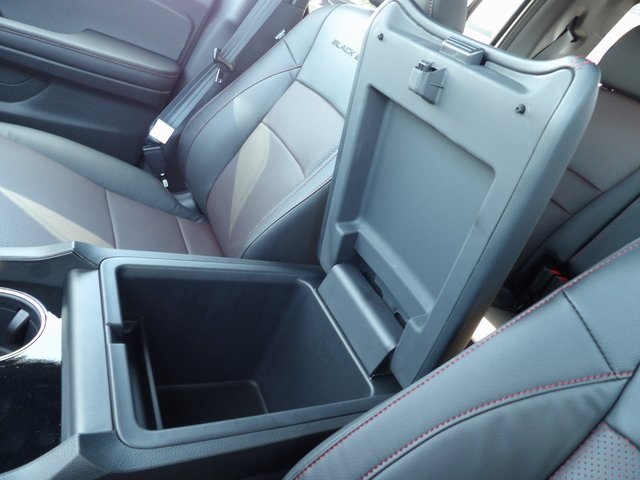 2025 Honda Ridgeline Black Edition photo 36