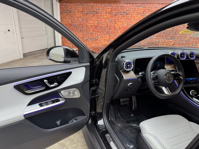 2025 Mercedes Benz GLC 350e 4MATIC photo 8