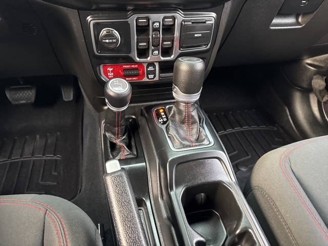 2022 Jeep Wrangler Unlimited Rubicon photo 32
