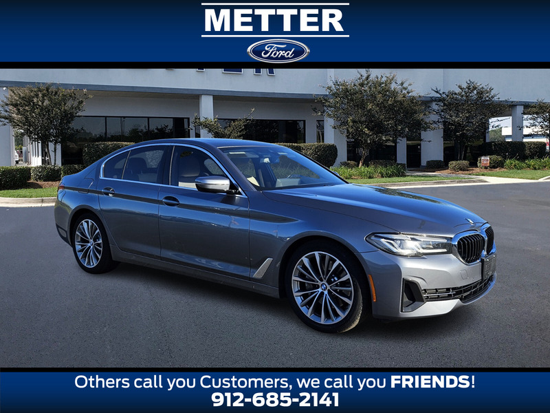 2022 BMW 5 Series 530i's photo