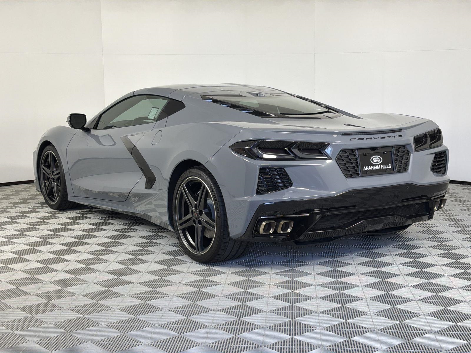 2024 Chevrolet Corvette Stingray photo 3