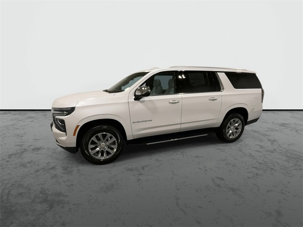 2025 Chevrolet Suburban Premier photo 4