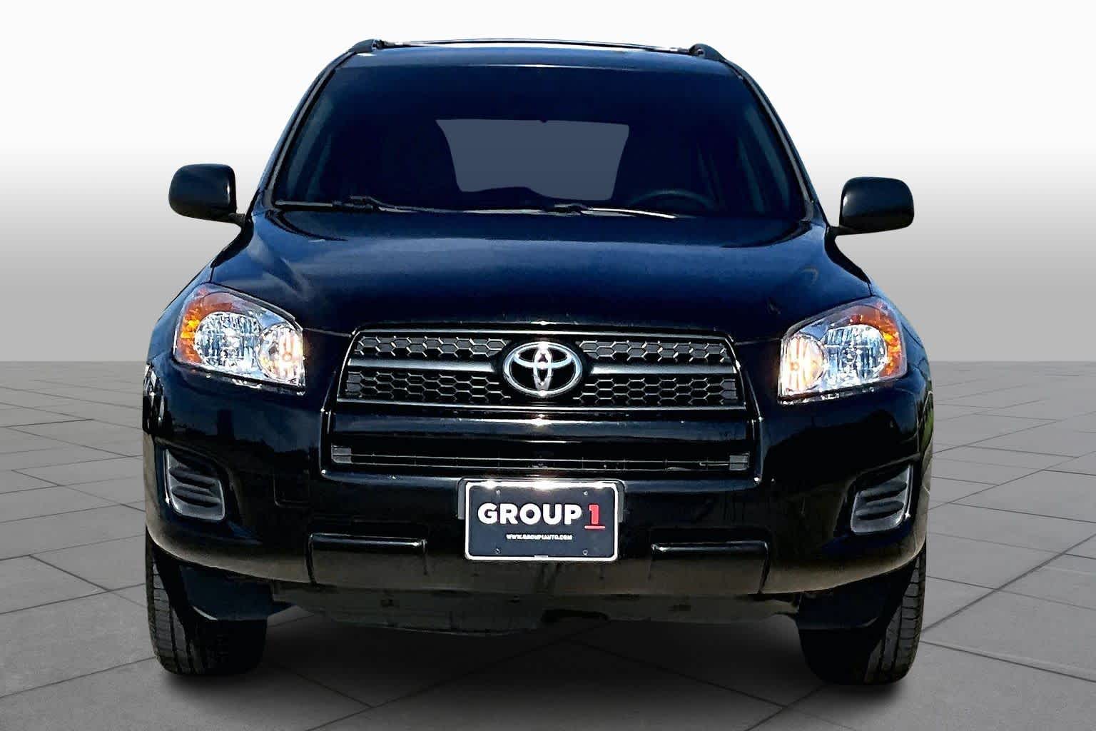 2010 Toyota RAV4 Base photo 2