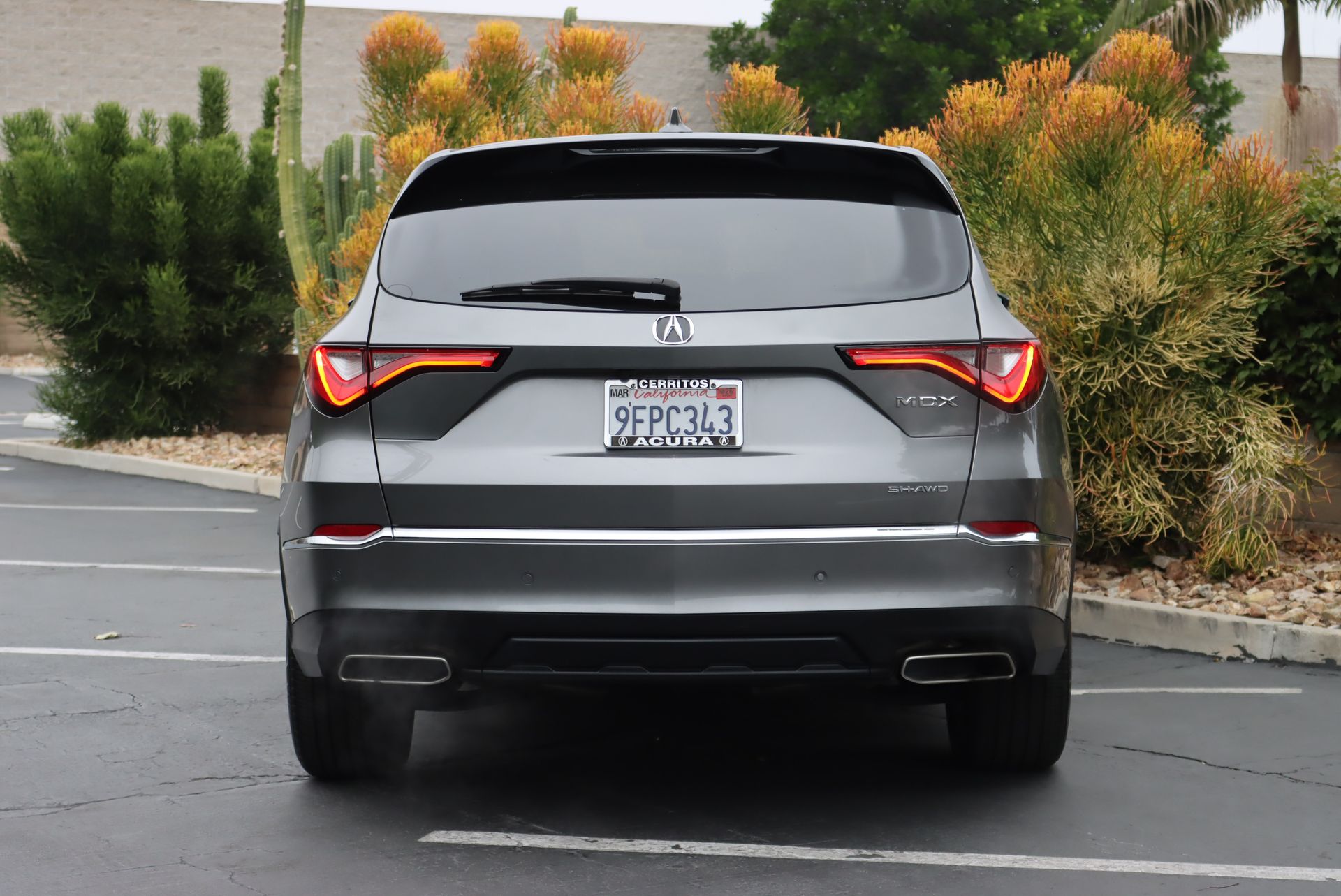 2023 Acura MDX Technology SH-AWD photo 4