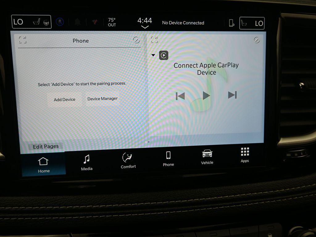 2025 Chrysler Pacifica photo 15