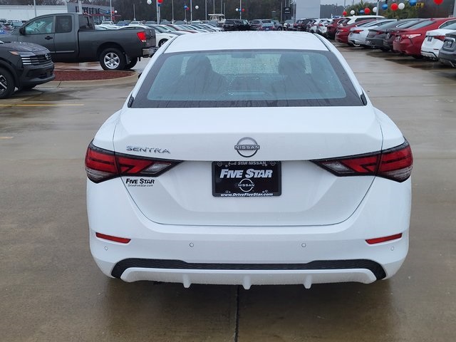 2025 Nissan Sentra S photo 3