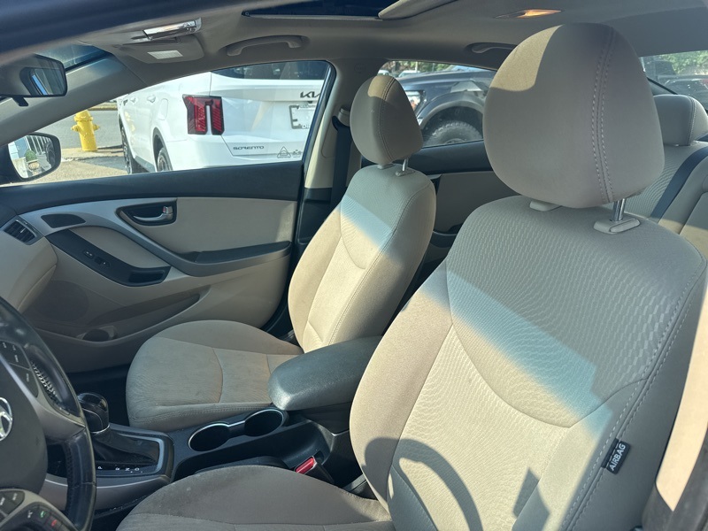 2016 Hyundai Elantra Value Edition photo 11