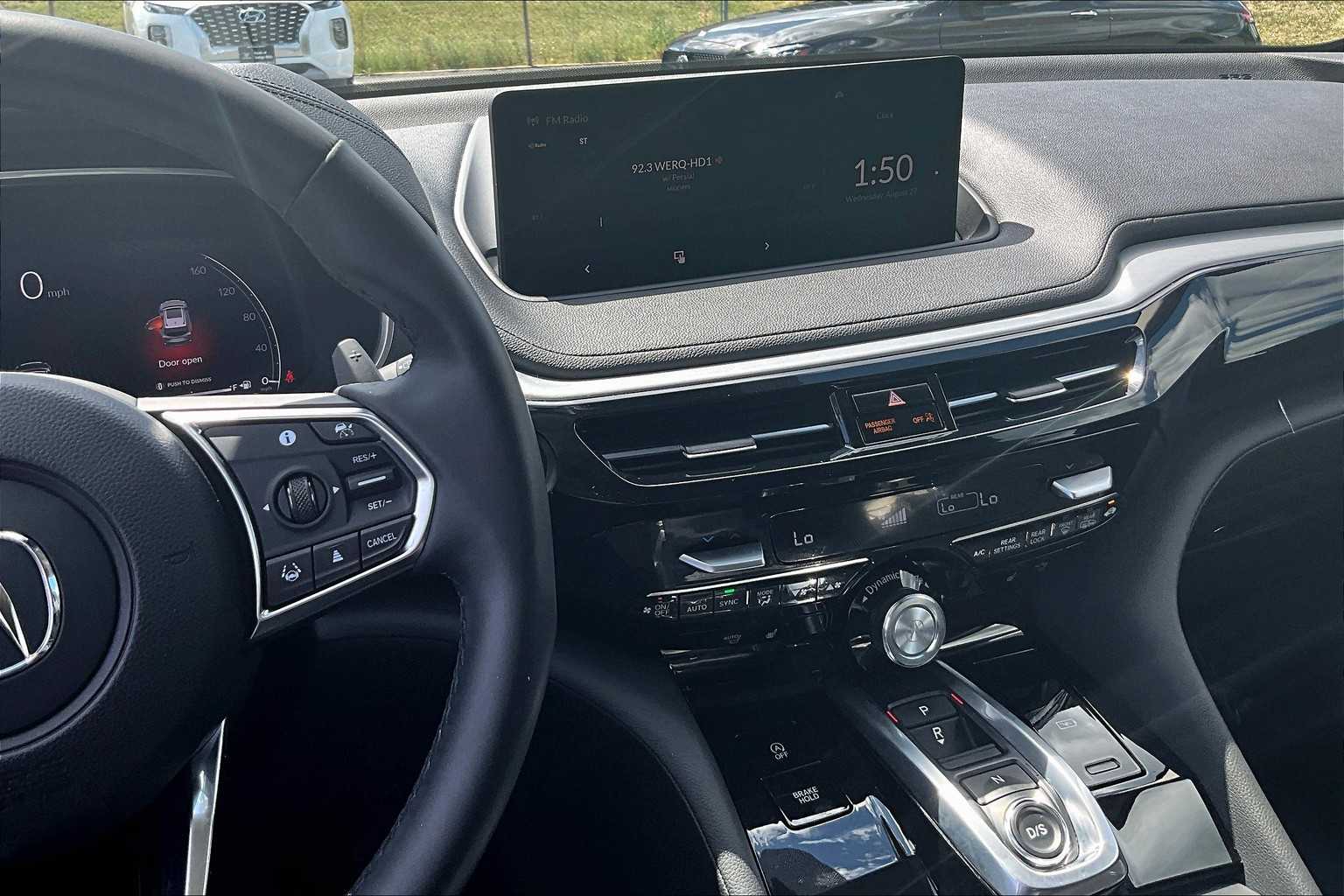 2023 Acura MDX SH-AWD photo 5