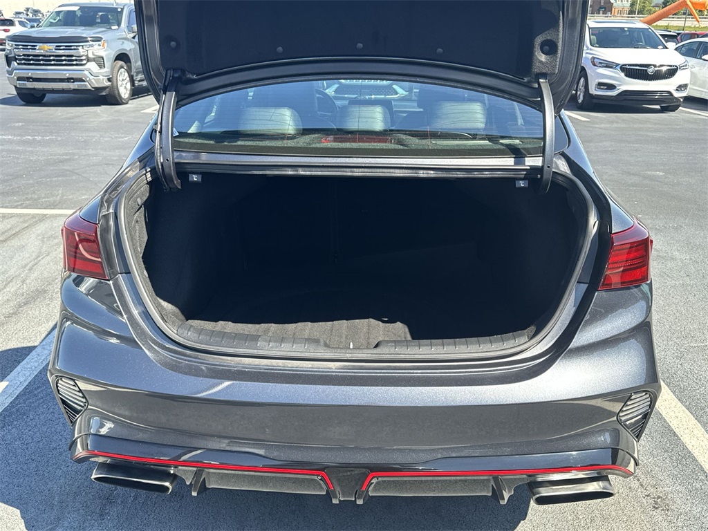2023 Kia Forte GT photo 29