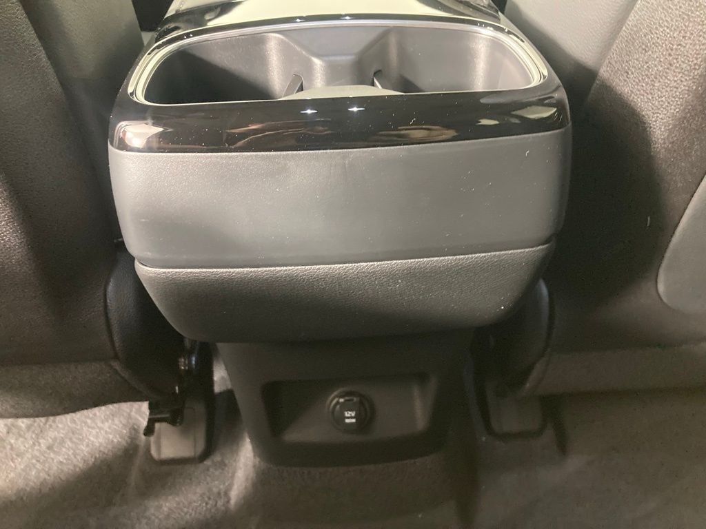 2025 Kia Telluride EX photo 4