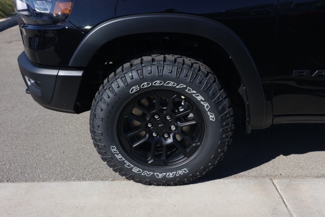 New 2026 Diamond Black Crystal Pearl-Coat Exterior Paint RAM Rebel image 10