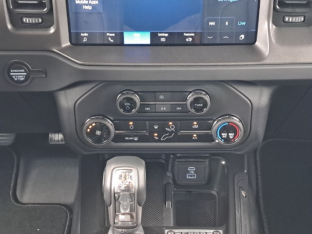2025 Ford Bronco Big Bend photo 14