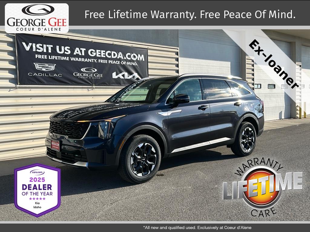 2025 Kia Sorento S's photo