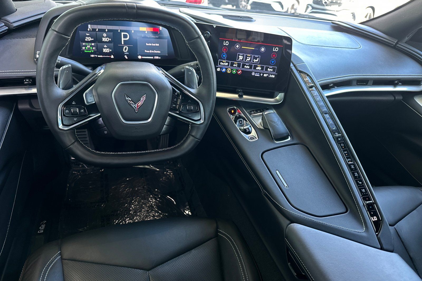 2022 Chevrolet Corvette Stingray 2LT photo 2
