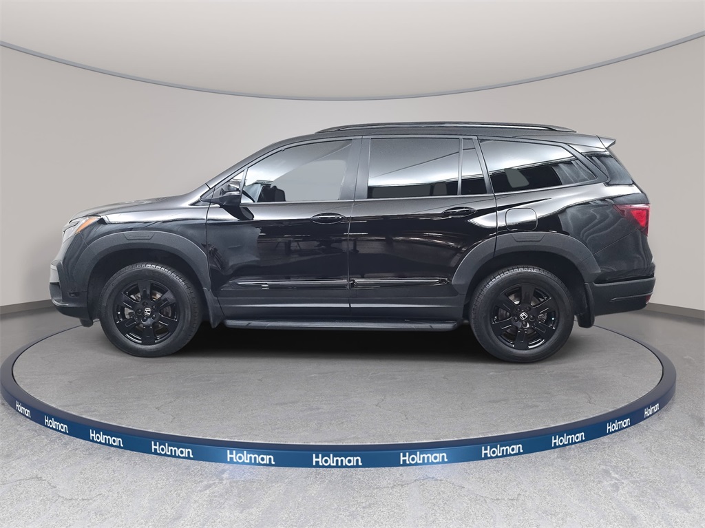 2022 Honda Pilot TrailSport photo 3