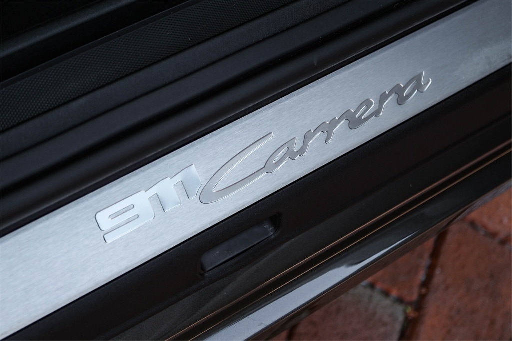 Used 2024 Agate Grey Metallic Porsche Carrera image 40
