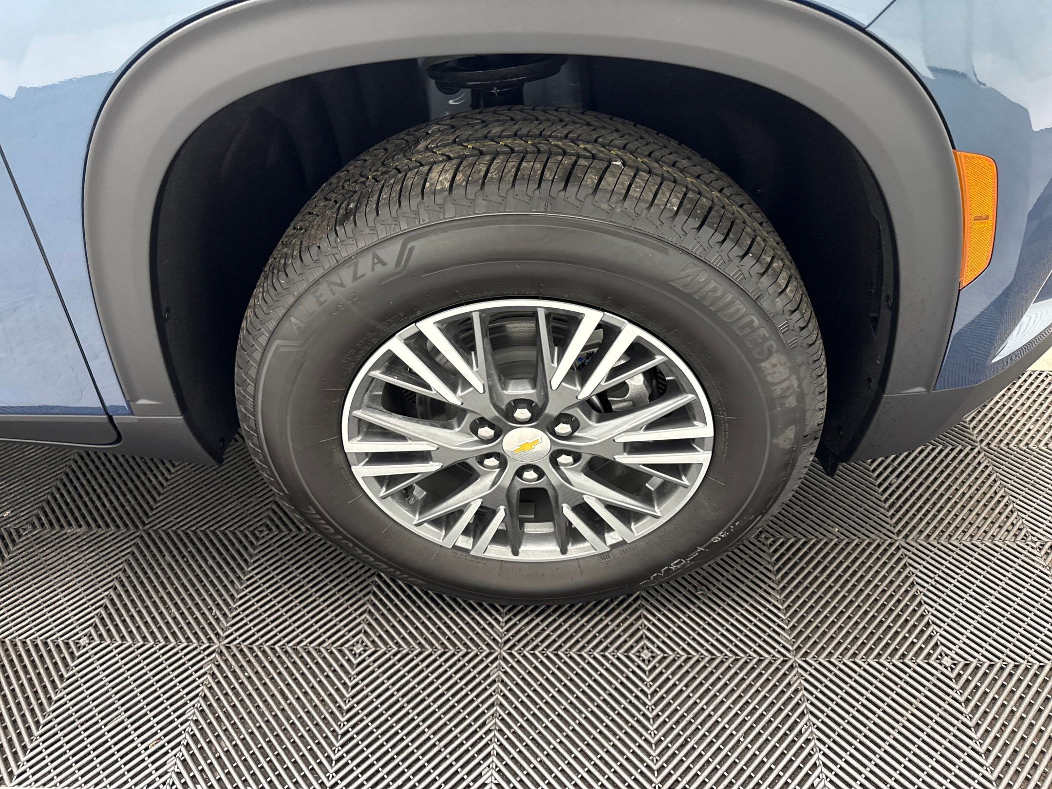 2026 Chevrolet Traverse photo 22
