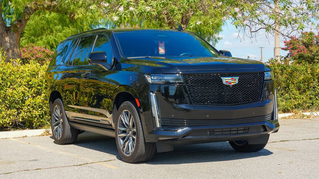 2024 Cadillac Escalade Sport Platinum photo 3