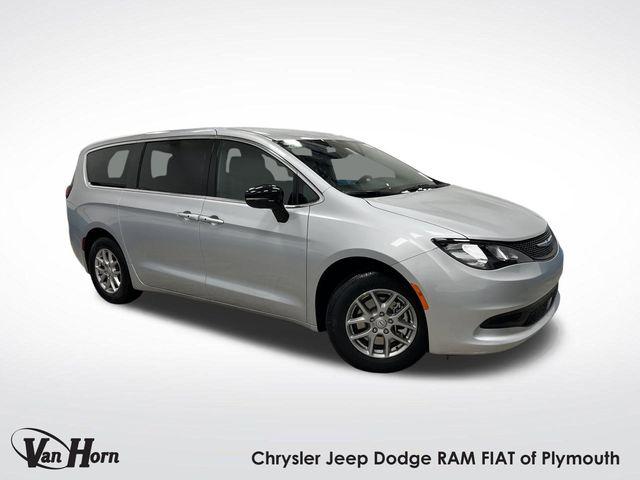 2026 Chrysler Voyager LX's photo